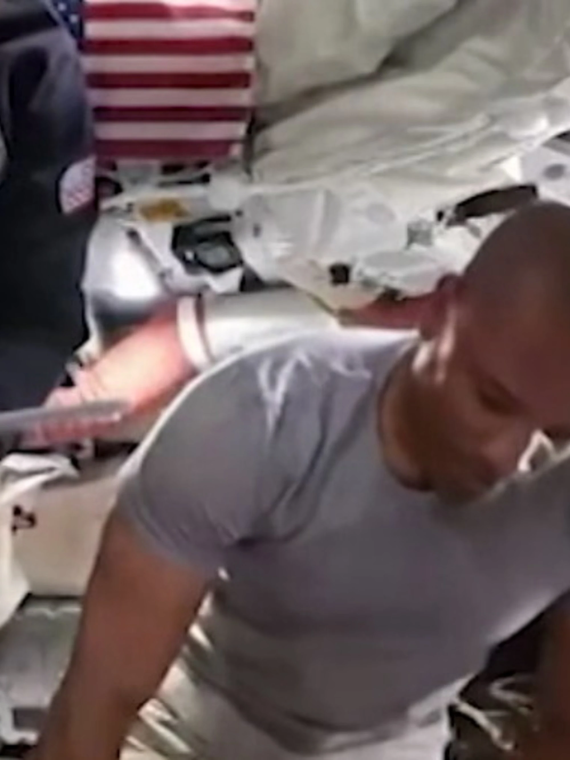 Artemis II, la toilette è intasata: disastro nello spazio profondo