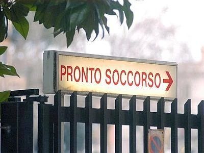 Tragedia a Mantova, bambino di 10 anni muore colpito da un palo di cemento