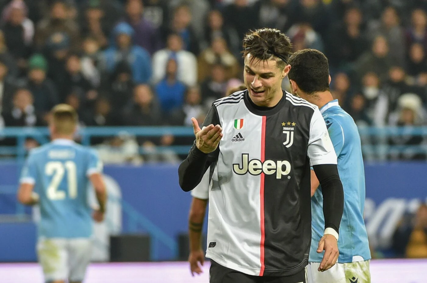 Cristiano Ronaldo, il mistero: "Fascino inquietante", tutto parte dal suo doloroso segreto familiare
