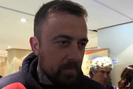 Sardine asfaltate anche da Chef Rubio: "Ma quale lotta sociale"
