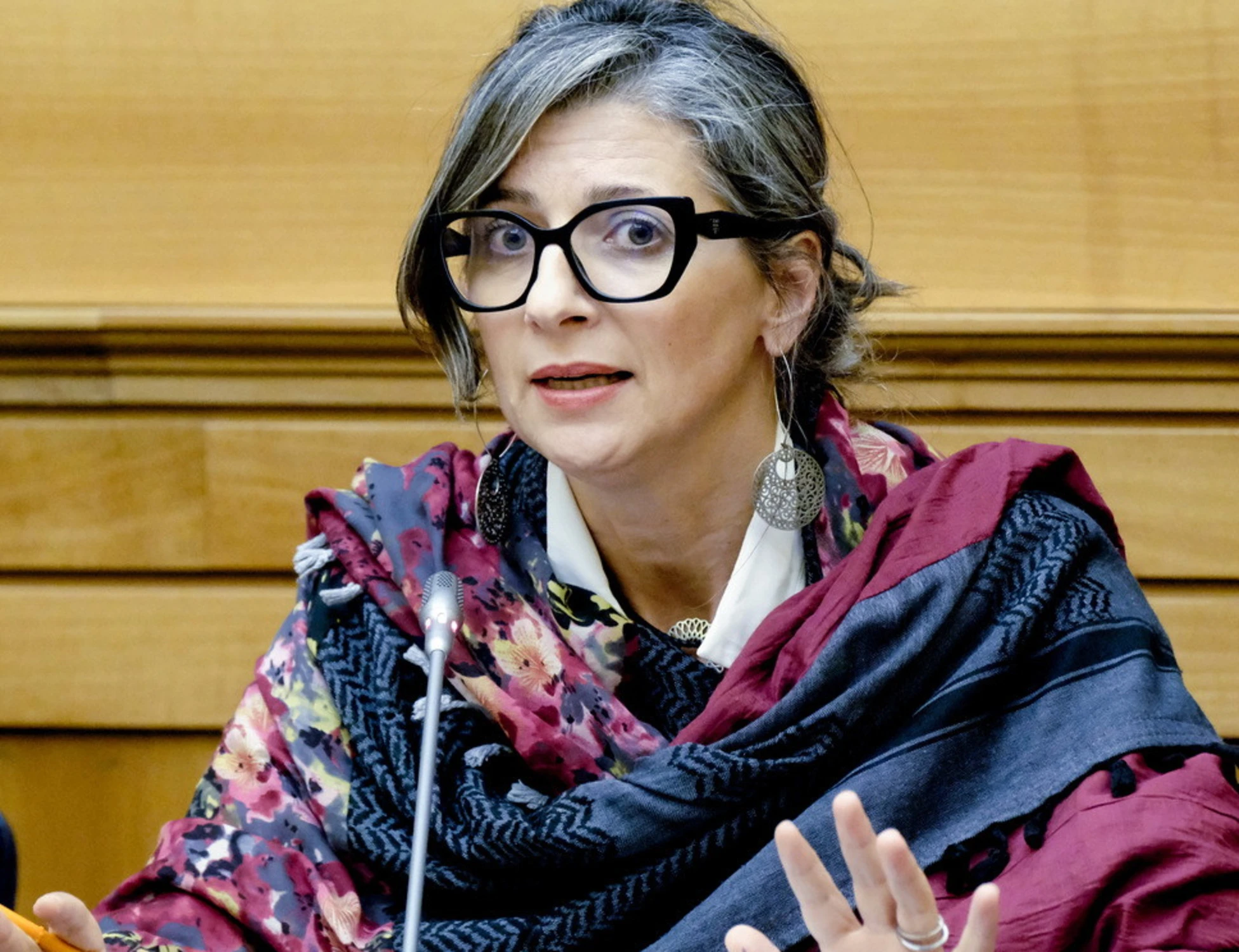 Halloween? Sinistra disperata: come inneggiano a Francesca Albanese