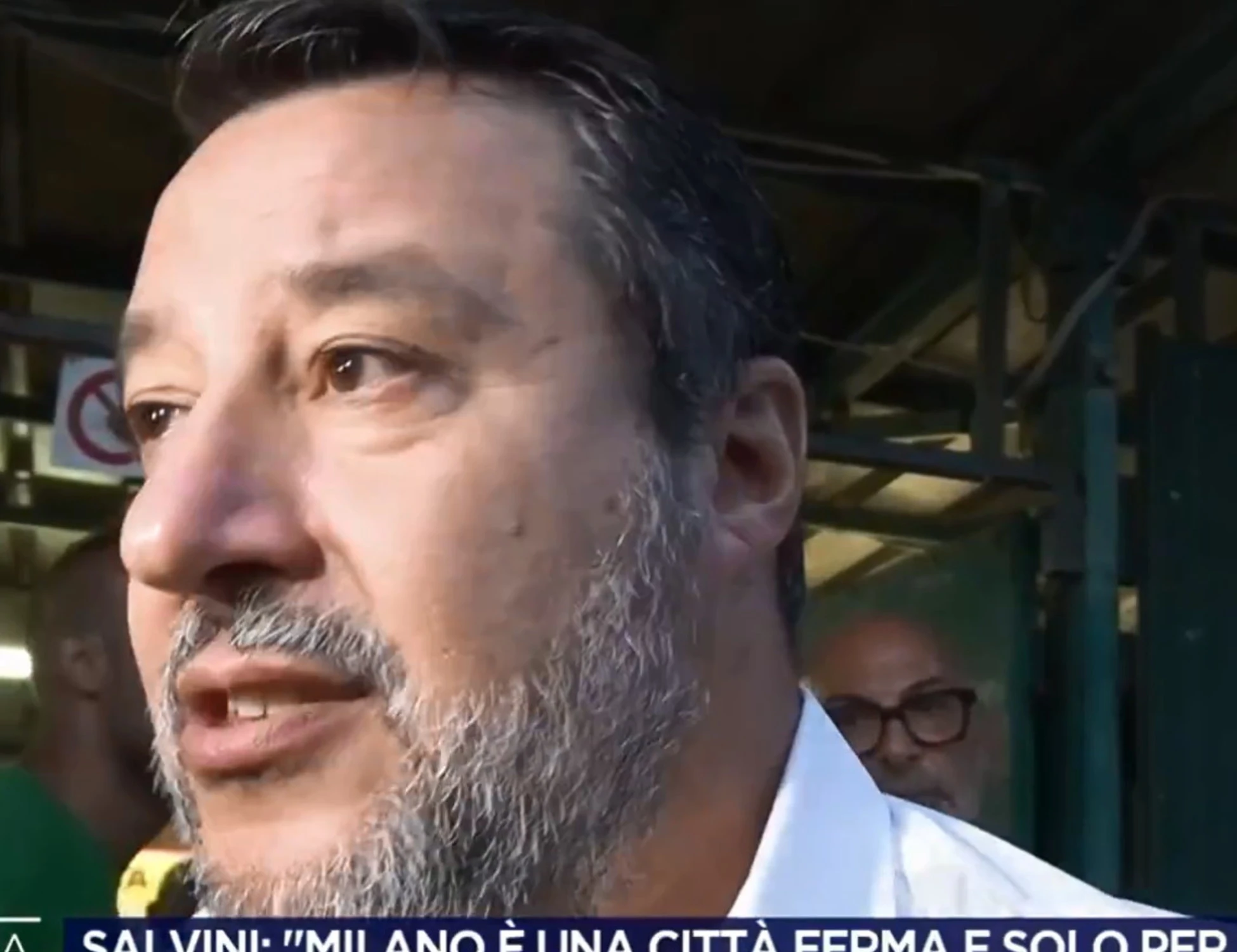 4 di Sera, Salvini: "Cosa non si può permettere Milano"