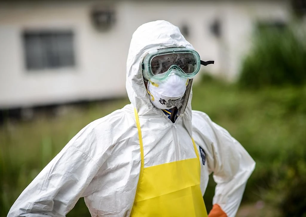 Psicosi Ebola: dopo la Spagna, allarme a Roma, Parigi, Praga