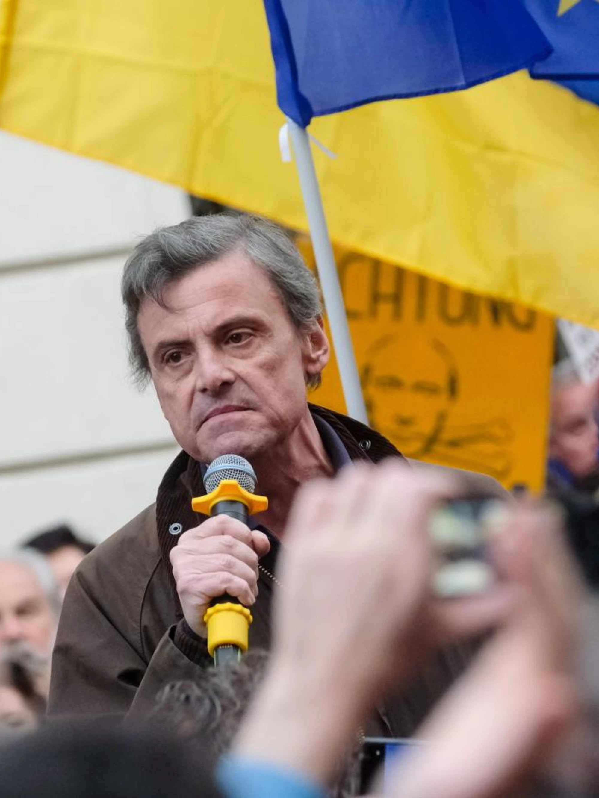 Carlo Calenda contro il direttore della Stampa: "Populista d'accatto, come i grillini"