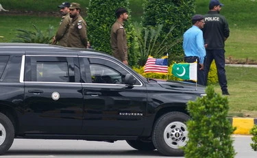 Guerra di Medio Oriente, la giornata. Iran: "Non rinunciamo ai nostri diritti", e accusa Israele: "Ostacola il negoziato con gli Usa"