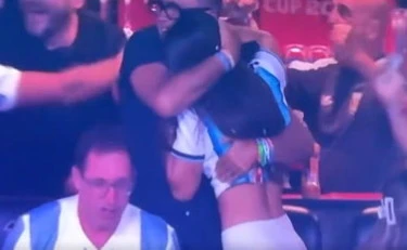 Argentina-Inghilterra, Adani fuori controllo: "Maradona!", telecronaca in tilt