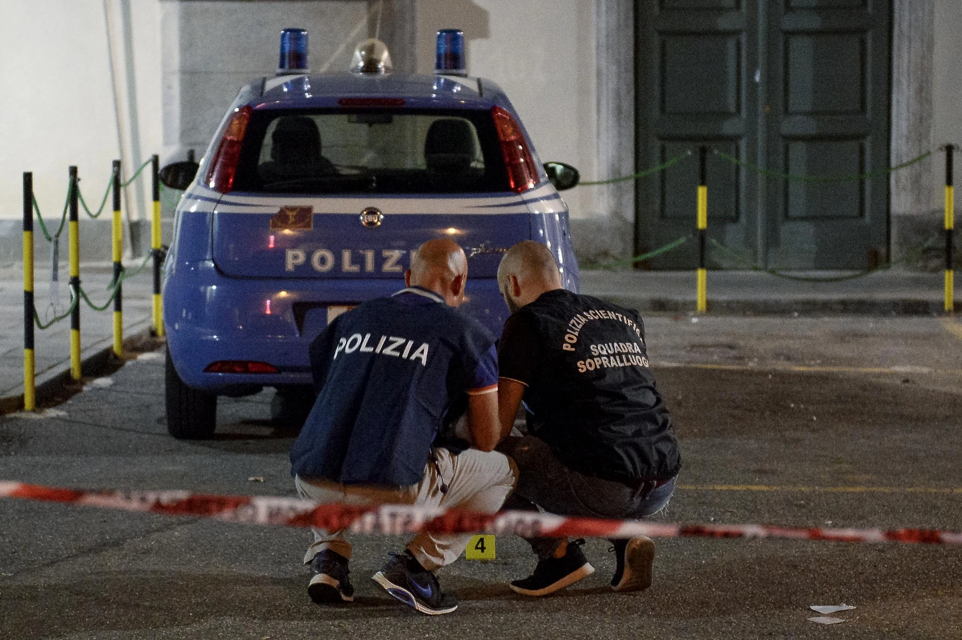 Trieste, sparatoria in Questura: morti due poliziotti, chi sono gli assassini