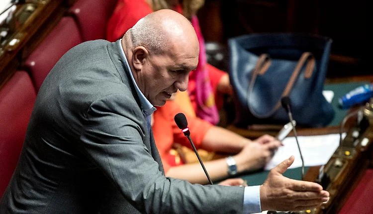 Guido Crosetto e la morte politica di Silvio Berlusconi: "Ecco il giorno in cui Forza Italia sparirà"