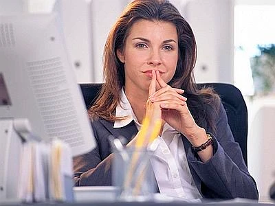 In Italia occupazione femminile al 47,2%, sono poche le donne ai vertici