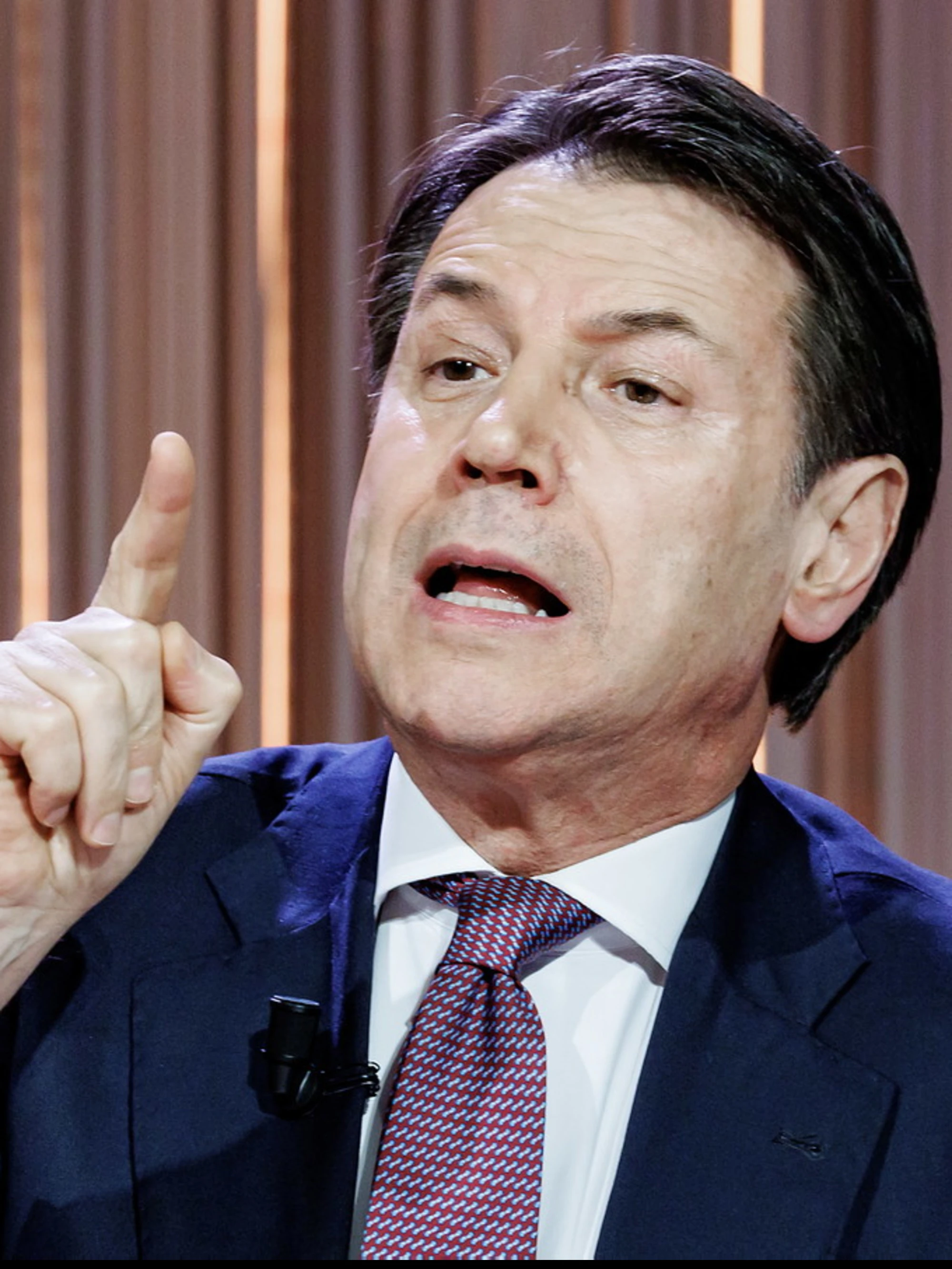 Giuseppe Conte, "un partito in forte difficoltà": l'attacco feroce al Pd? Cosa c'è dietro