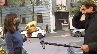 Striscia la Notizia, Staffelli contro Ambra Angiolini: "Cosa vi ha taciuto", lo sfregio a Vanessa Incontrada