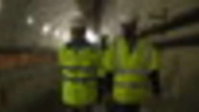 https://media.liberoquotidiano.it/A-ju10Qb1FzJfJboPFuhUJE5DwggBXPYmTkOdwbWOu0/width:800/quality:90/aW1hZ2VzLzIwMjUvMDkvMjYvMTYzNjQyMzY4LTdhZmE2N2M1LWJlOTItNGIzMy1iZmQ0LWIyYjM3M2QzNTZhOC5qcGc.webp