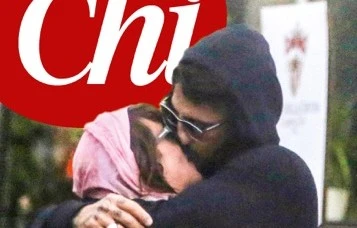 Fabrizio Corona, il sospetto del paparazzo sul bacio con Asia Argento: "È finto"