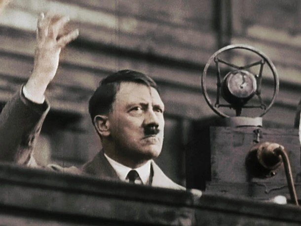 Tutti i film preferiti da Adolf Hitler: in testa Topolino, l'ha visto 20 volte