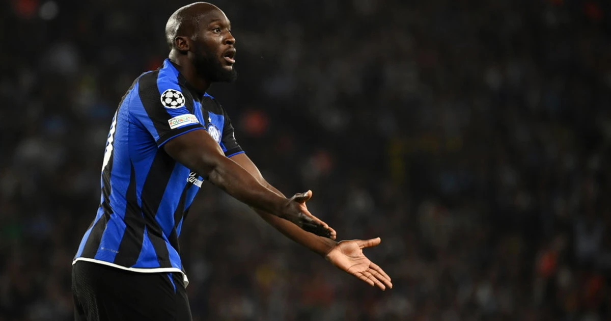 Inter, Ausilio affonda il colpo su Lukaku: "Non rispondeva al telefono"