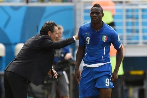 Balotelli massacrato anche da Prandelli: la frase (al veleno) dell'ex Ct della nazionale