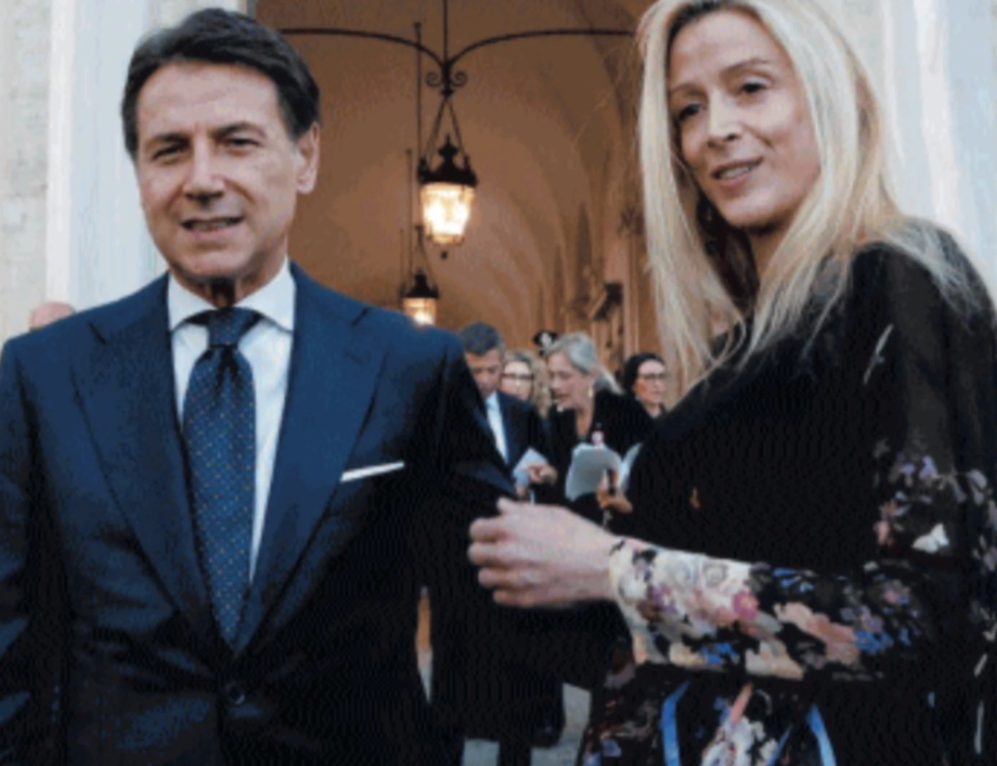 Giuseppe Conte, ecco chi pagherebbe l'affitto della sua casa: mistero, sospetti e dubbi sul catasto