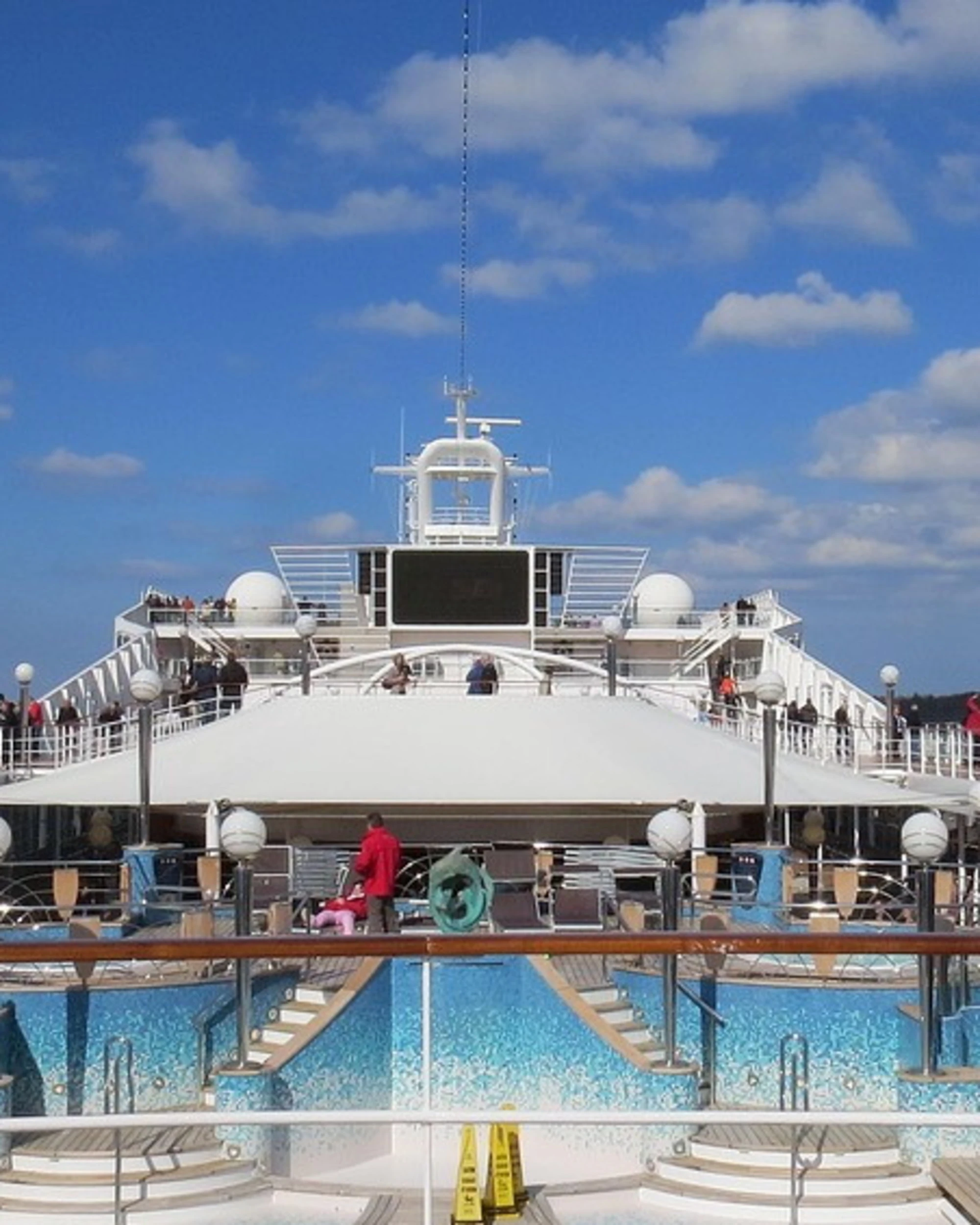 Australia, abbandonata dalla nave da crociera su un'isola: 80enne ritrovata morta