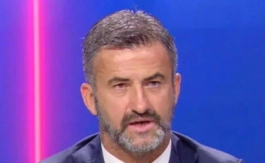https://media.liberoquotidiano.it/ACqdg8VeDratGt7kW1x4kenqgcb4AJbIFaS1Oat_hCE/width:800/quality:90/aW1hZ2VzLzIwMjYvMDUvMTQvMDgxMjI0NTIwLTQ3NGEwMTY1LTk3MWYtNDI5Yi1iYjJjLTBmMGNiOThlN2ZmZC5qcGc.webp