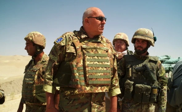 Immigrati, Guido Crosetto: "Pensiamo ai fatti nostri come fanno gli altri Paesi"