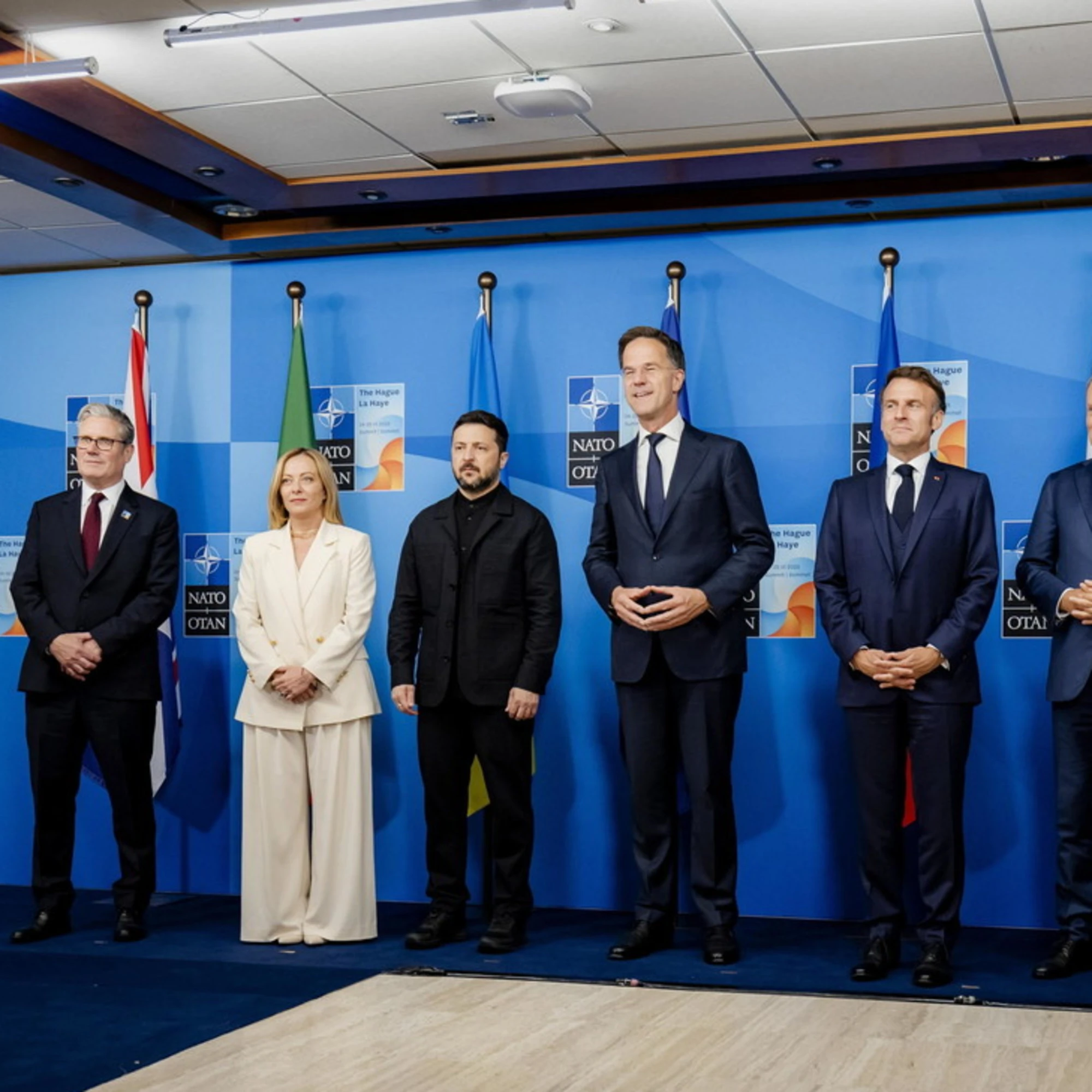 Meloni avvisa i volenterosi: "Per fermere Putin l'Ue segua Trump"