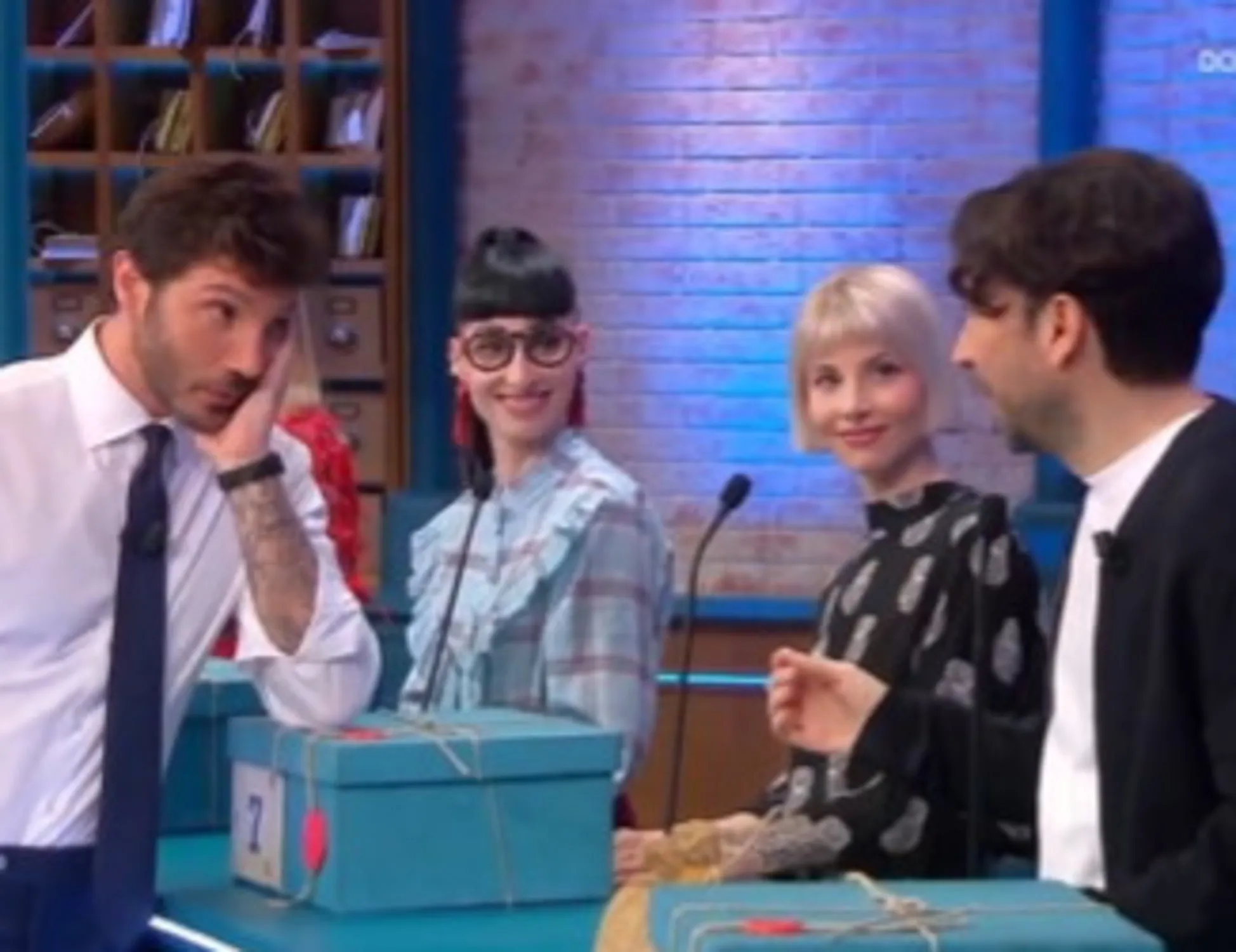 Affari tuoi, Herbert Ballerino fermato da De Martino: "Non rovinare tutto"