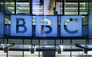 La propaganda in tv. Sei di sinistra? Puoi manipolare come vuoi notizie e video