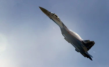 La Russia sferra un attacco senza precedenti sull'Ucraina: radar ingannati