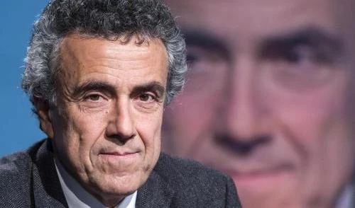 Il "segretario" Barca piccona il Pd:"Dobbiamo votare Rodotà e Bonino"