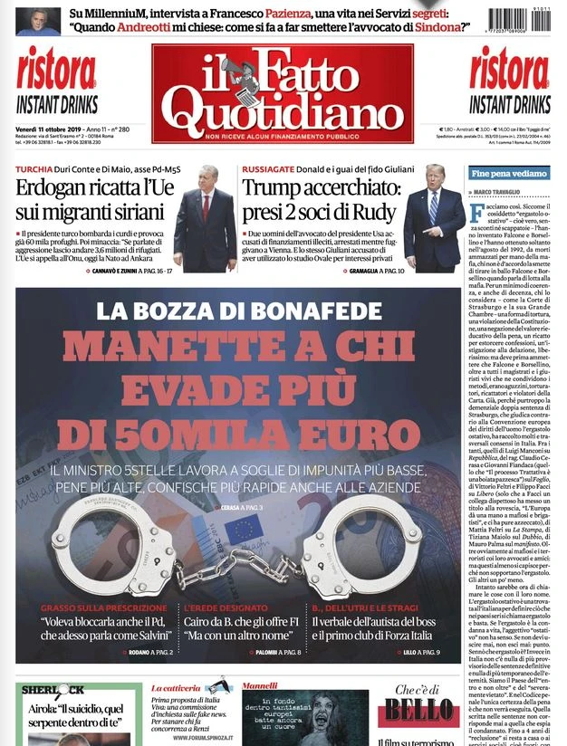 Marco Travaglio, manette giganti in prima pagina sul Fatto quotidiano: esultanza da stadio