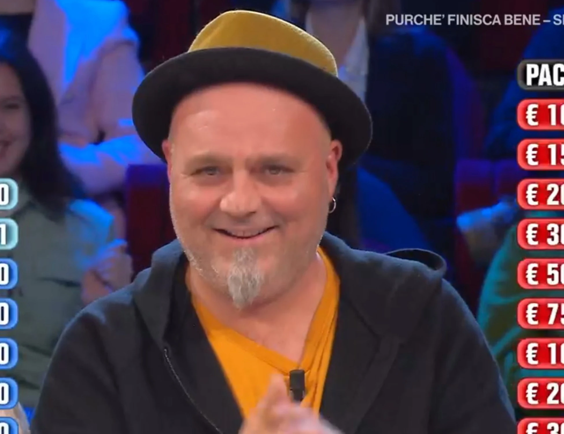 Affari Tuoi, il disastro di Orazio a inizio puntata: "Perde ed esulta?"