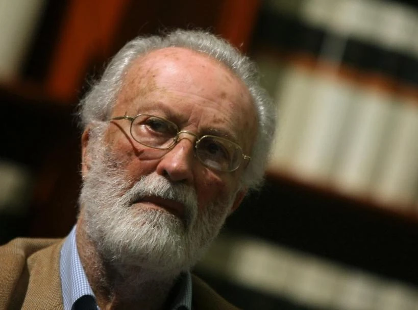 Scalfari: " Per salvare il governo bisogna rompere il cerchio magico"