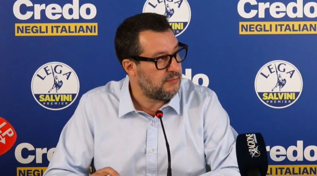 Salvini: "Puntiamo a quota 100. Al governo con Draghi e Speranza? Ci è costato ma lo rifarei"