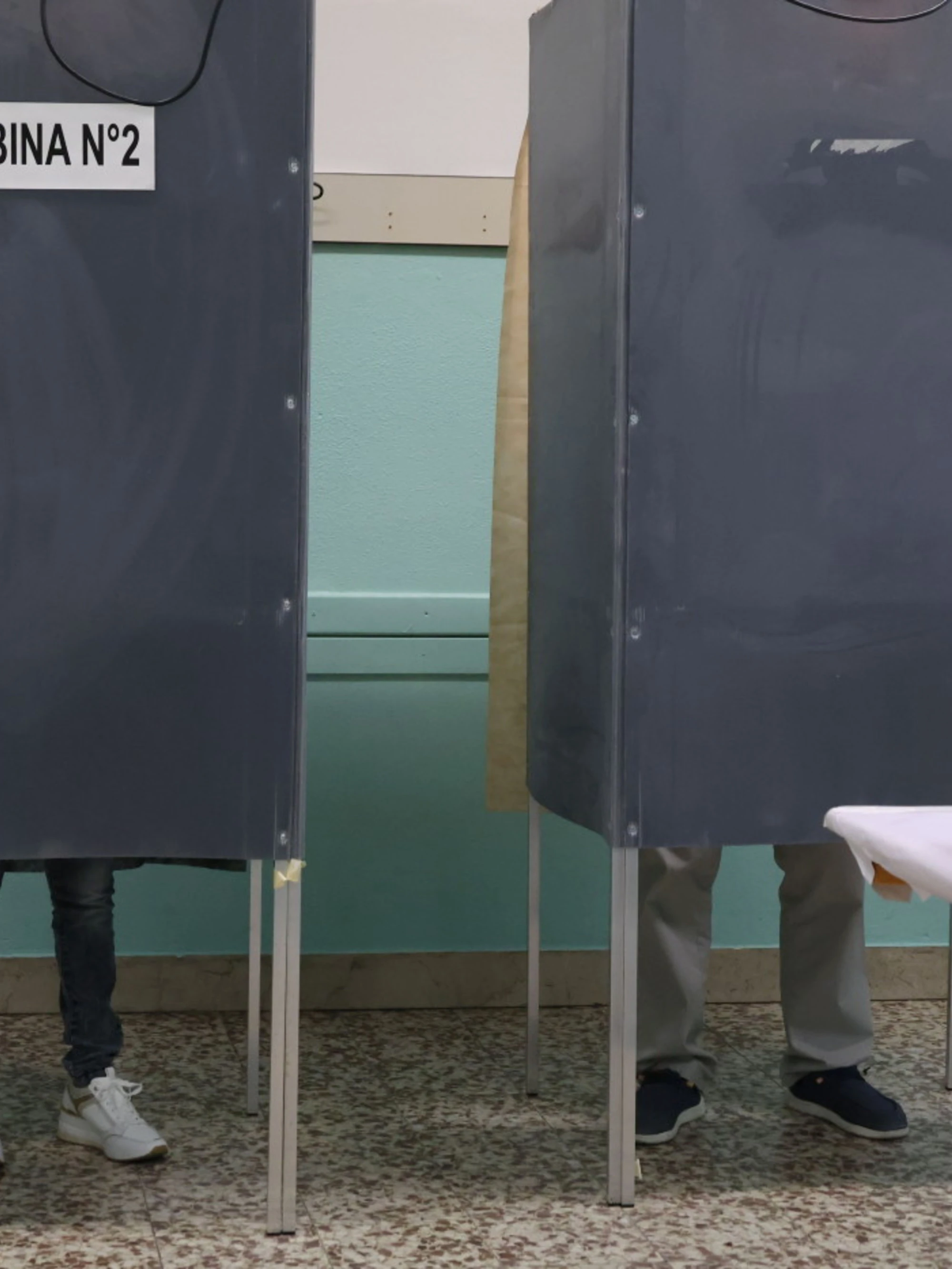 Marche, bassa l'affluenza alle 12: paura a sinistra, come leggere il dato