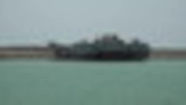 Iran, danni al porto di Kuhestak dopo i raid Usa