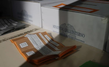 Referendum, foto nel seggio? Si rischia anche l'arresto: tutti i casi