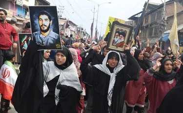 Iran, pakistani infiltrati alla frontiera: tremano gli ayatollah