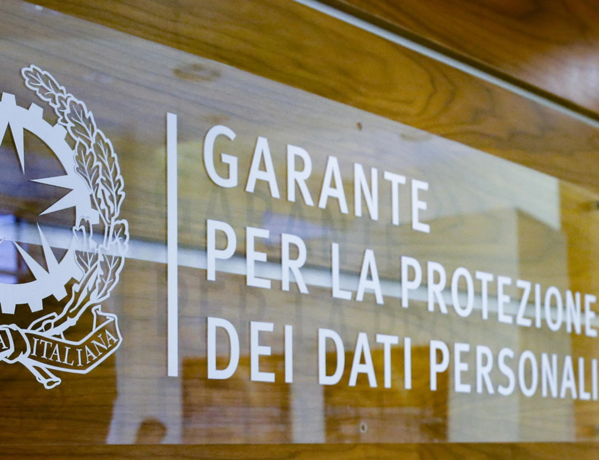 Garante Privacy, si dimette il segretario generale: Report all'attacco