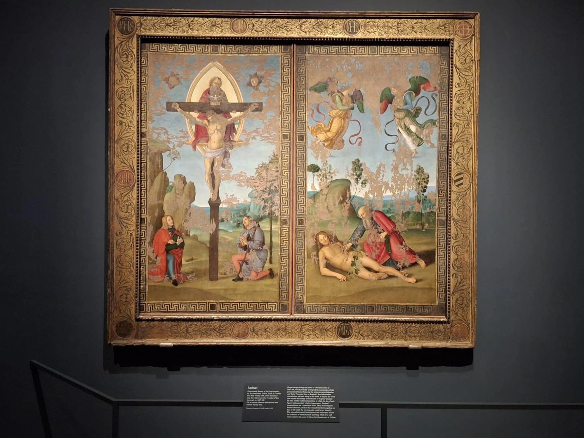 Lo Stendardo della Santissima Trinità di Raffaello torna a casa