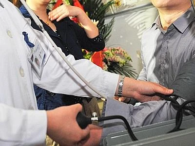 Liste d'attesa 'incubo' per gli italiani. E c'è chi si indebita per curarsi