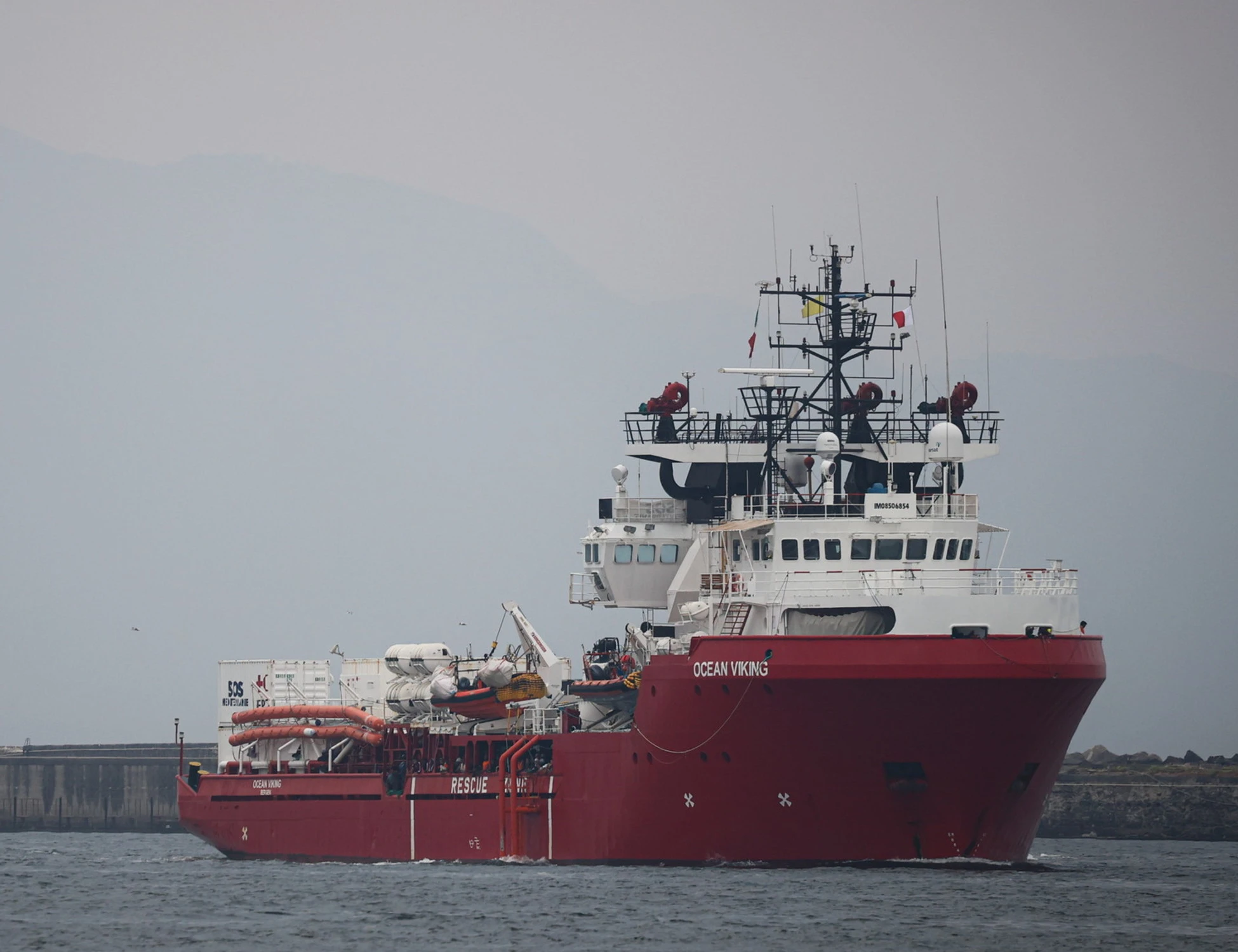 Ocean Viking, tubercolosi a bordo ma l'equipaggio vuole sbarcare ugualmente