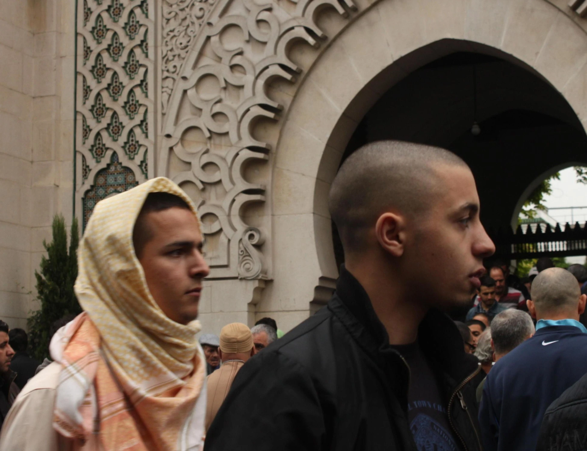 Kelany, il report choc di FdI sull'Islam in Europa: "Le zone rosse" nel silenzio della sinistra