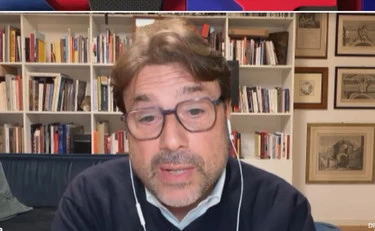 https://media.liberoquotidiano.it/AWTb_k6nPQ51hitICZlHuypnw-IENQXIFLQeCvBdnxM/width:800/quality:90/aW1hZ2VzLzIwMjUvMTAvMDQvMTkxODQ2NDg3LTE3ZDQ2NGExLTg4ZDctNGFiZC05MTRiLTNjNWRmOWQ4ZTZlMi5qcGc.webp