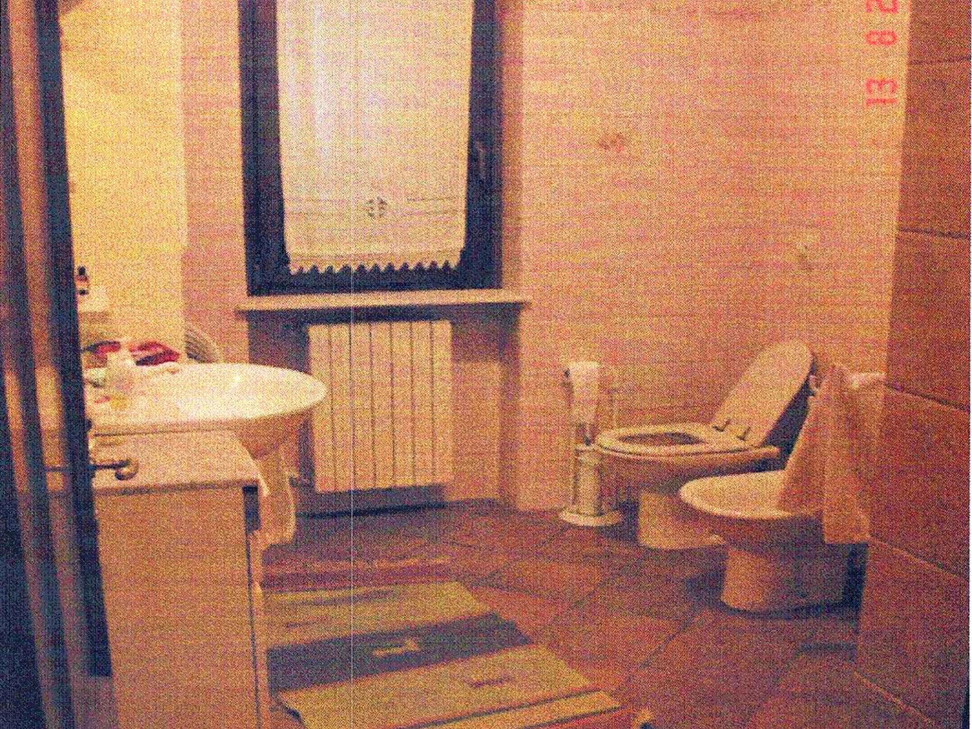 Delitto di Garlasco, la nuova ipotesi sul muretto di casa Poggi