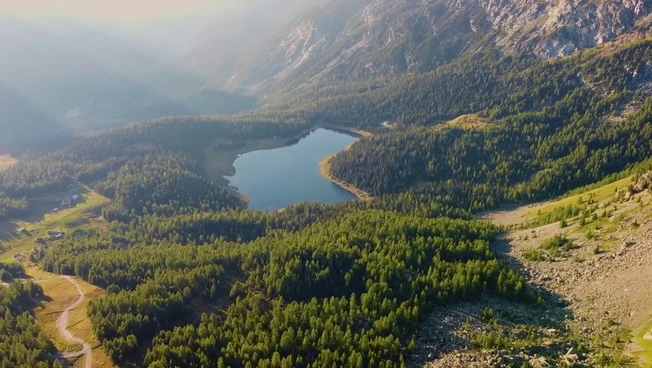 Caldo e incendi, sotto pressione le montagne lombarde