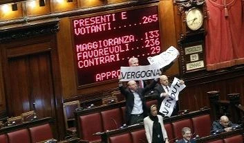 Camera, ddl Imu-Bankitalia: la protesta dei grillini