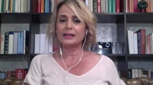 Otto e Mezzo, Antonella Viola contro l'ultima follia di Speranza: "Ecco cosa mi preoccupa", il punto su mascherine e ristoranti