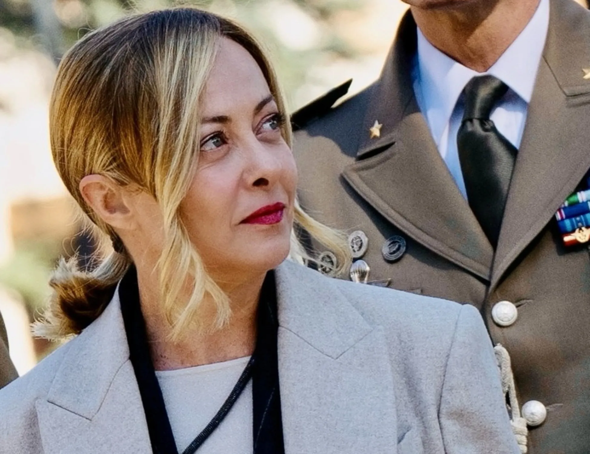 Leggi l'articolo: "La scelta che definisce l'eroe": l'orgoglio di Giorgia Meloni davanti ai carabinieri