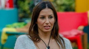 Grande Fratello Vip, accuse sconvolgenti a Elisabetta Gregoraci: "A letto con Briatore non ci andava", l'ex fuori controllo