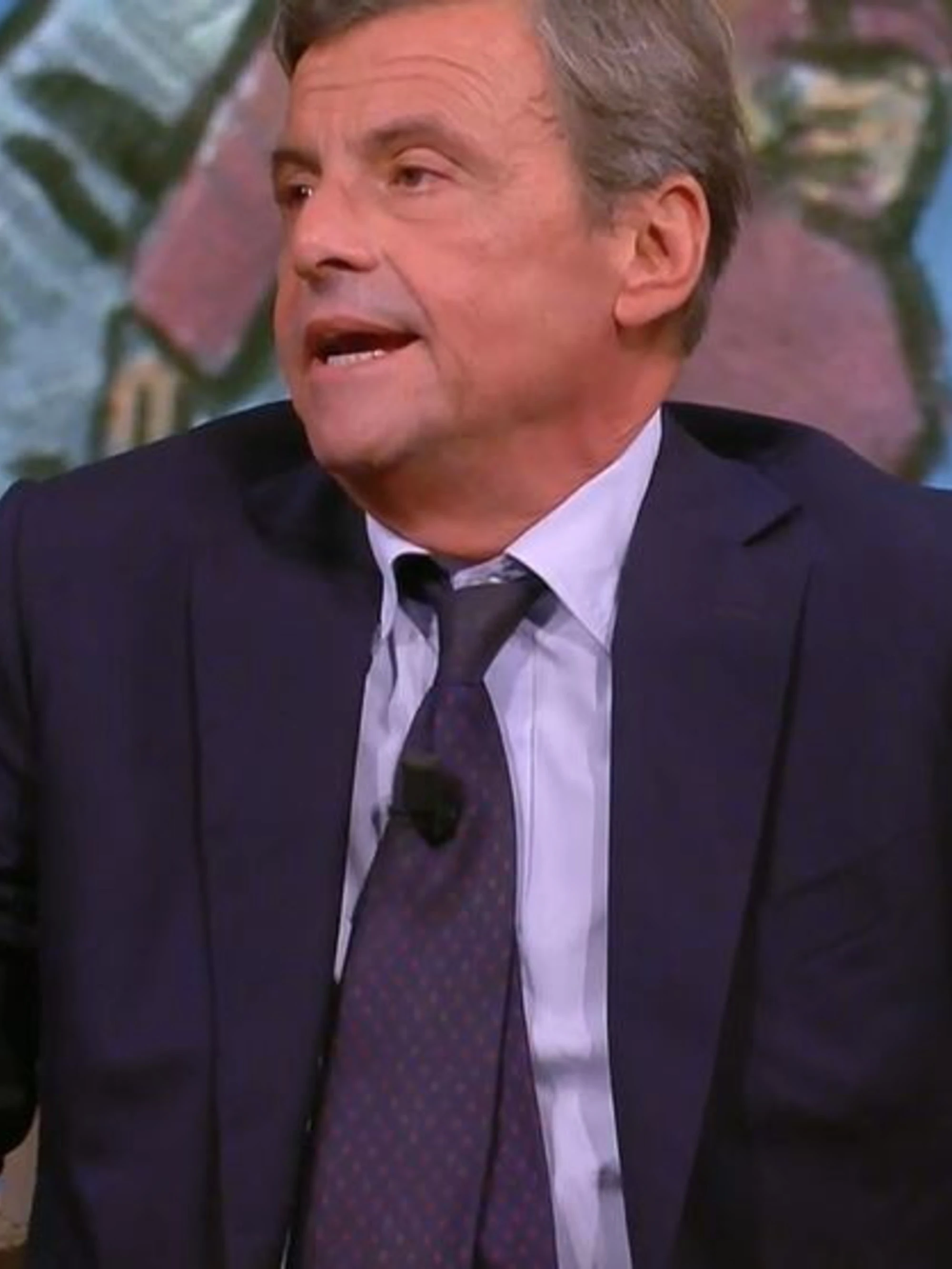 DiMartedì, la domanda di Floris, Calenda sbrocca: "Che due pa..."